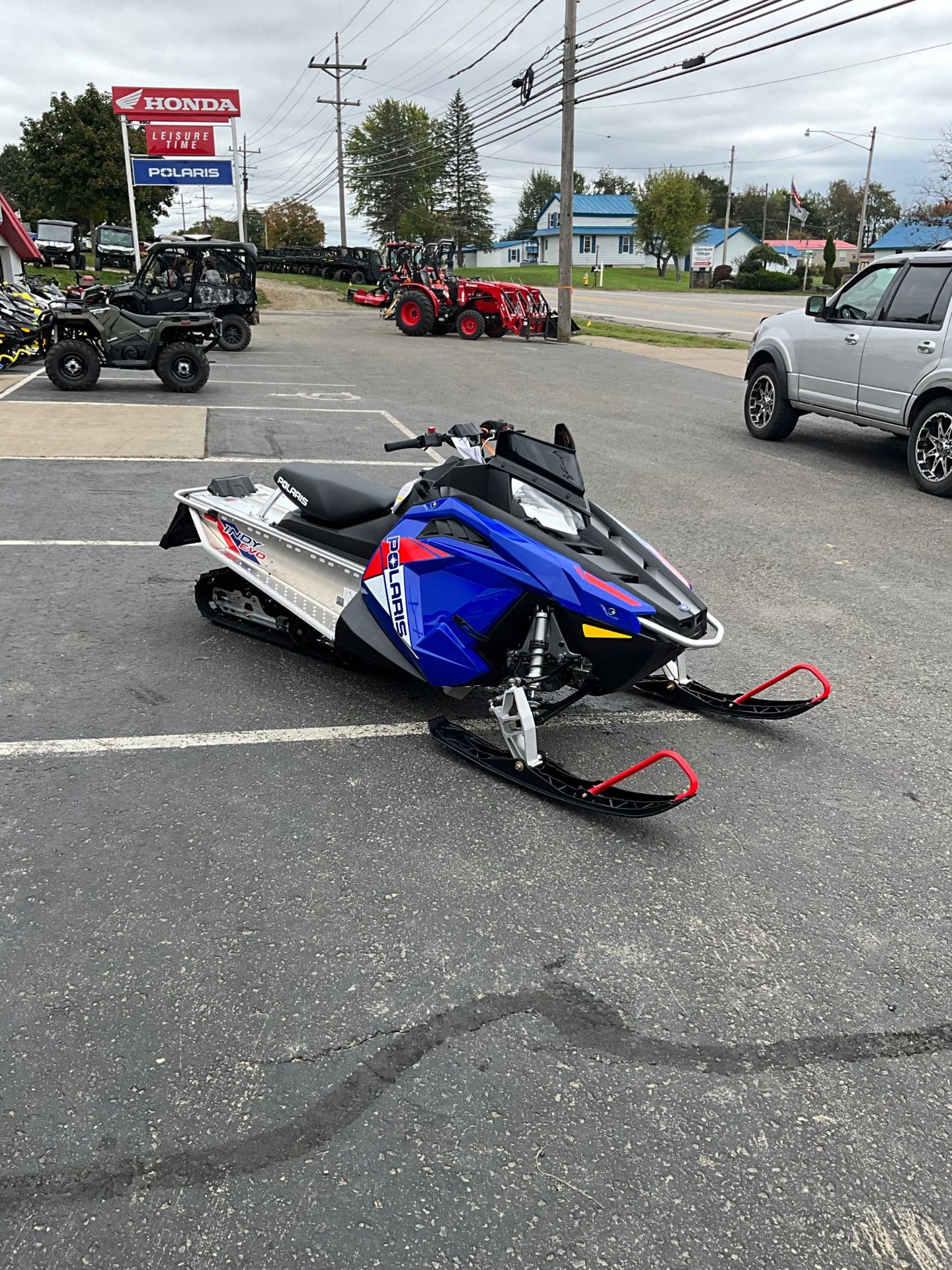 2023 Polaris 550 Indy EVO 121 ES in Corry, Pennsylvania - Photo 7