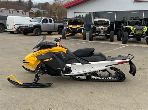 2024 Ski-Doo MXZ Sport 137 600 EFI ES RipSaw 1.25 in Corry, Pennsylvania - Photo 2