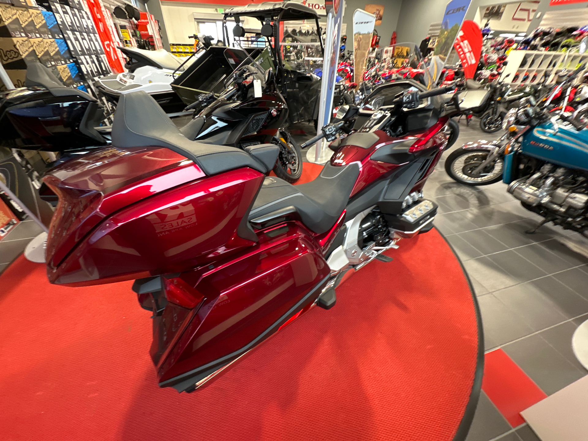 2023 Honda Gold Wing Tour Airbag Automatic DCT in Glen Burnie, Maryland - Photo 2