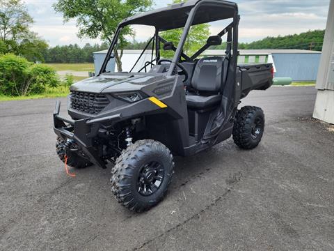 2025 Polaris Ranger 1000 Premium in Oxford, Maine
