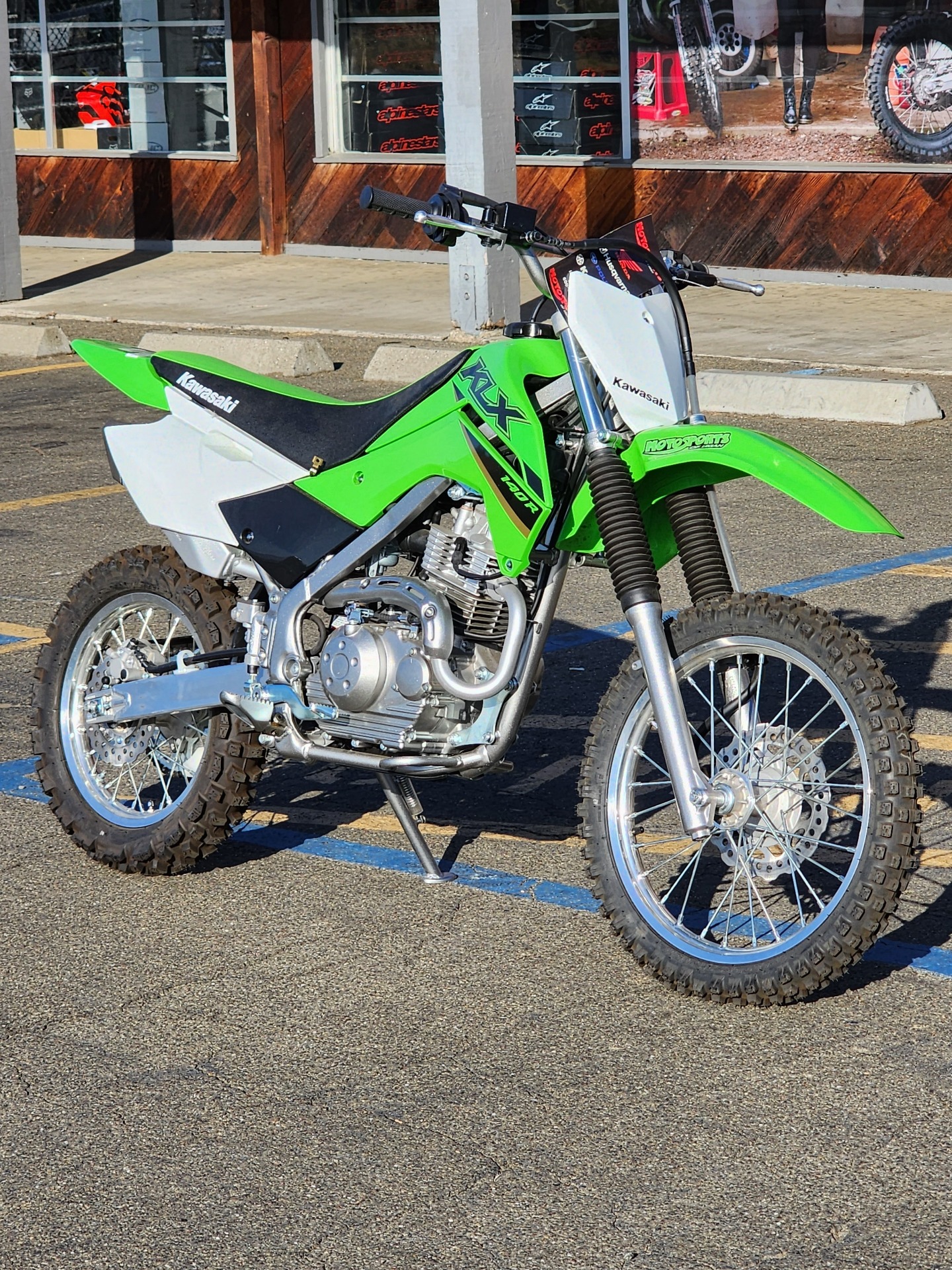 2023 Kawasaki KLX 140R in Ukiah, California - Photo 2