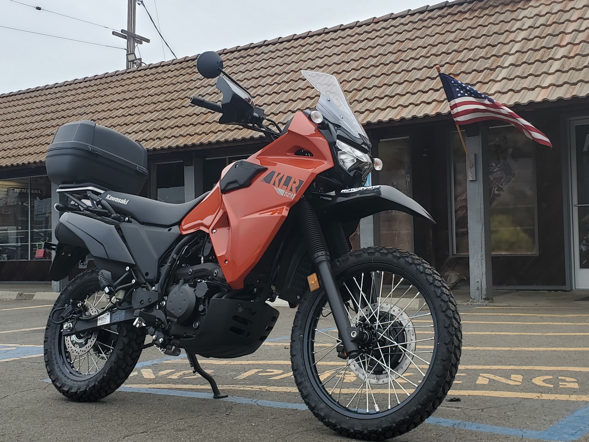 2022 Kawasaki KLR 650 in Ukiah, California - Photo 2