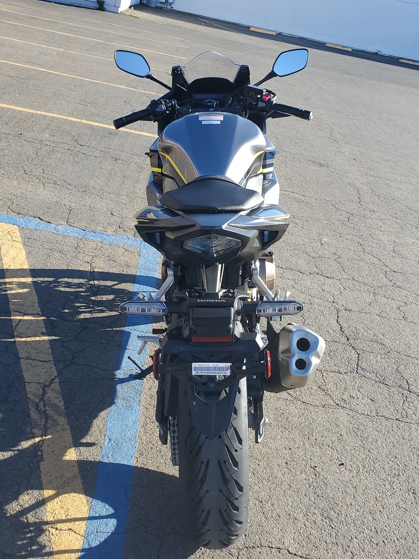 2022 Honda CBR500R ABS in Ukiah, California - Photo 5