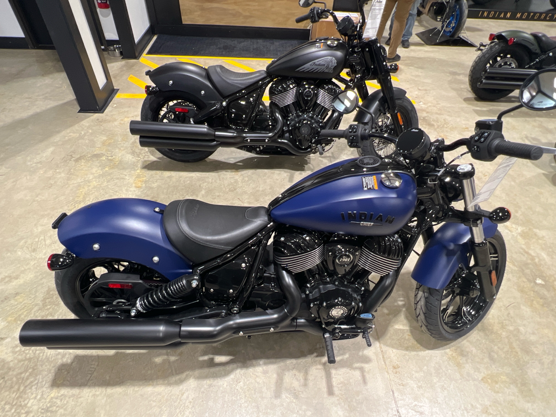 2024 Indian Motorcycle Chief Dark Horse® in Fort Wayne, Indiana - Photo 3