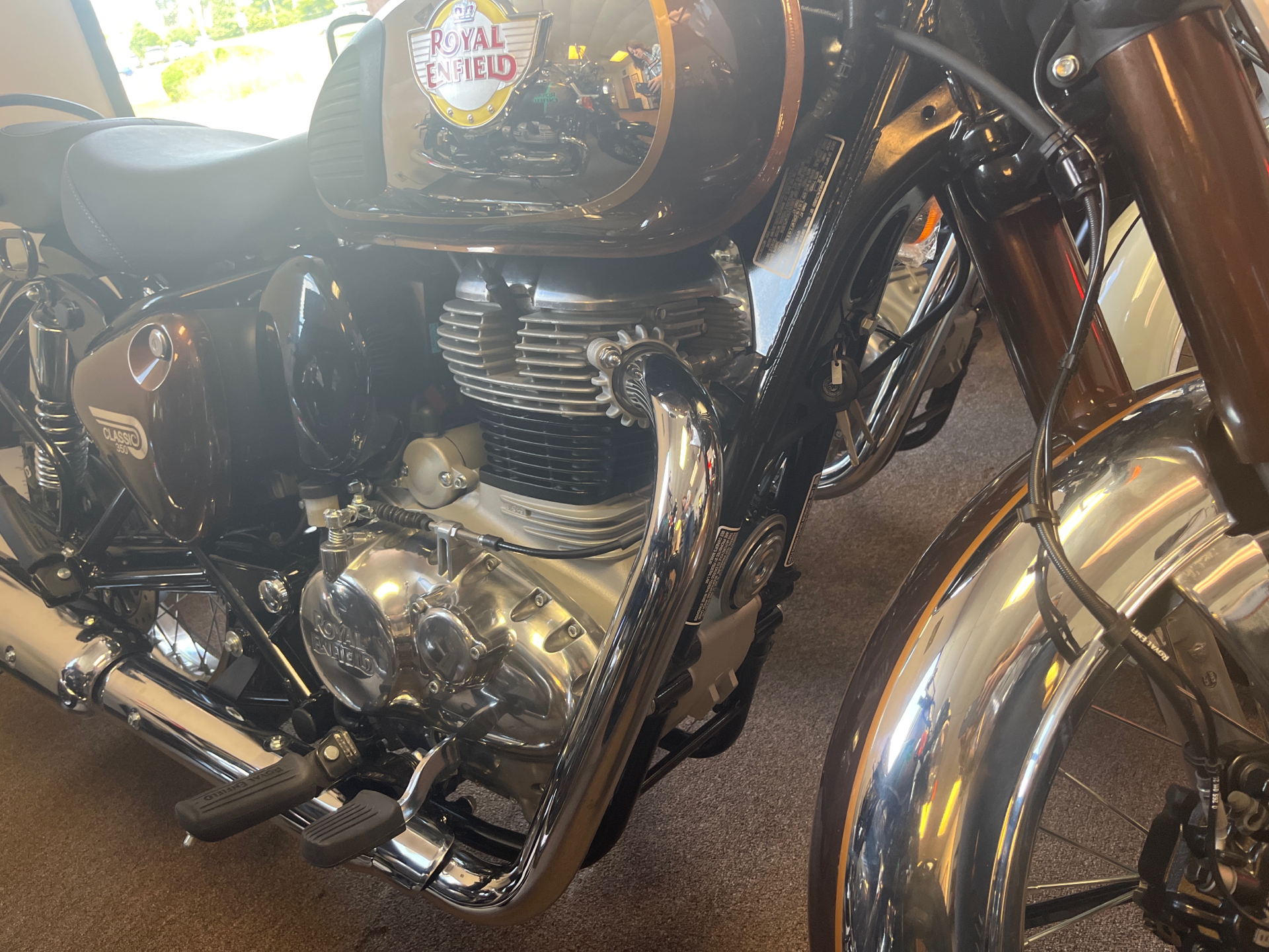 2022 Royal Enfield Classic 350 in Fort Wayne, Indiana - Photo 2