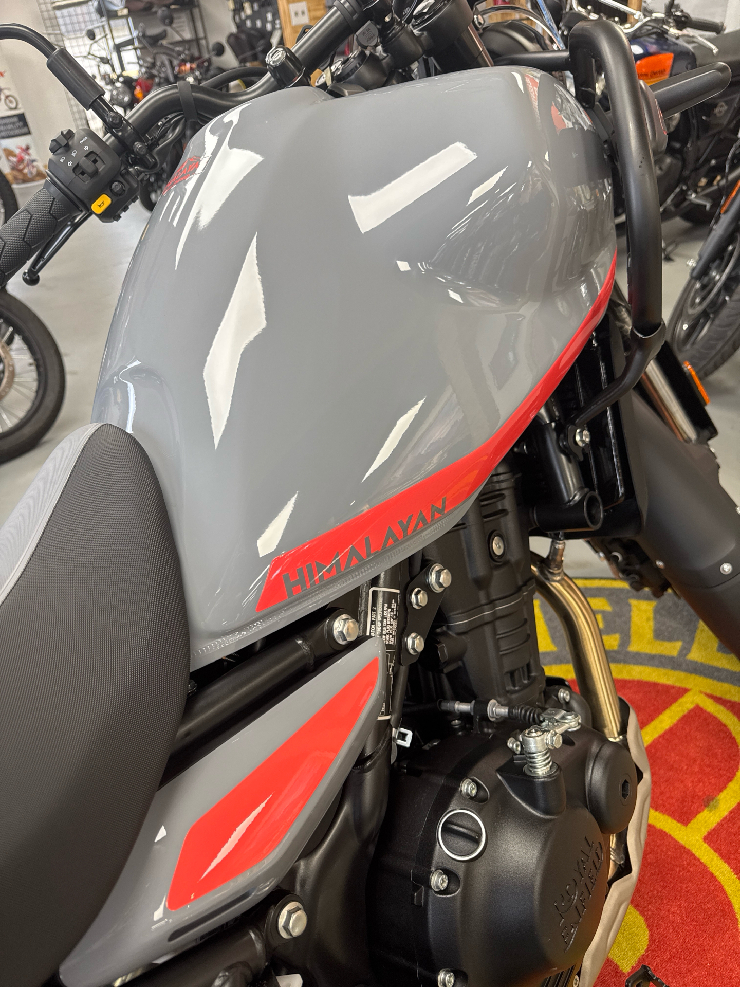 2025 Royal Enfield Himalayan 450 in Fort Wayne, Indiana - Photo 2