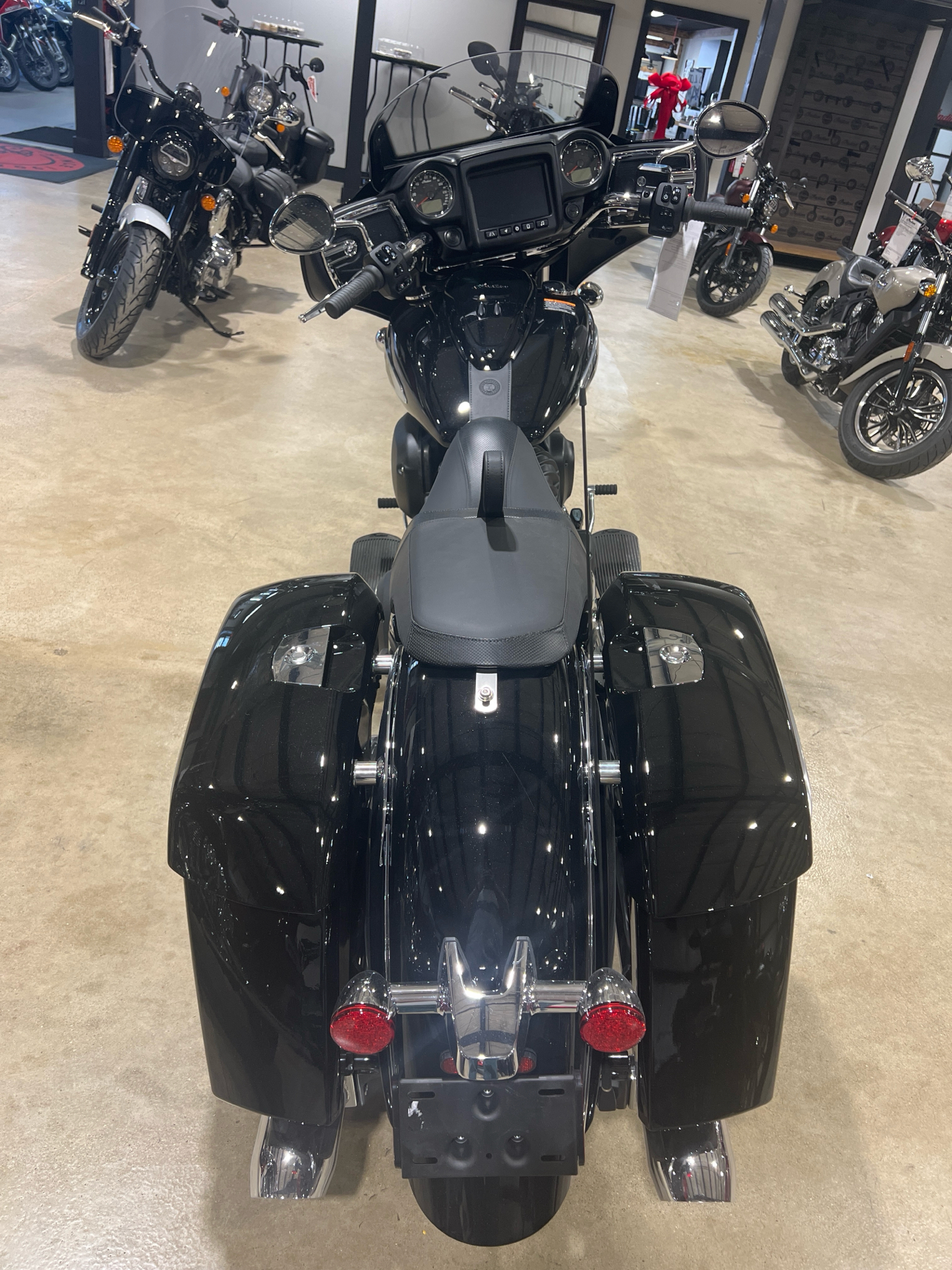 2024 Indian Motorcycle Chieftain® in Fort Wayne, Indiana - Photo 3