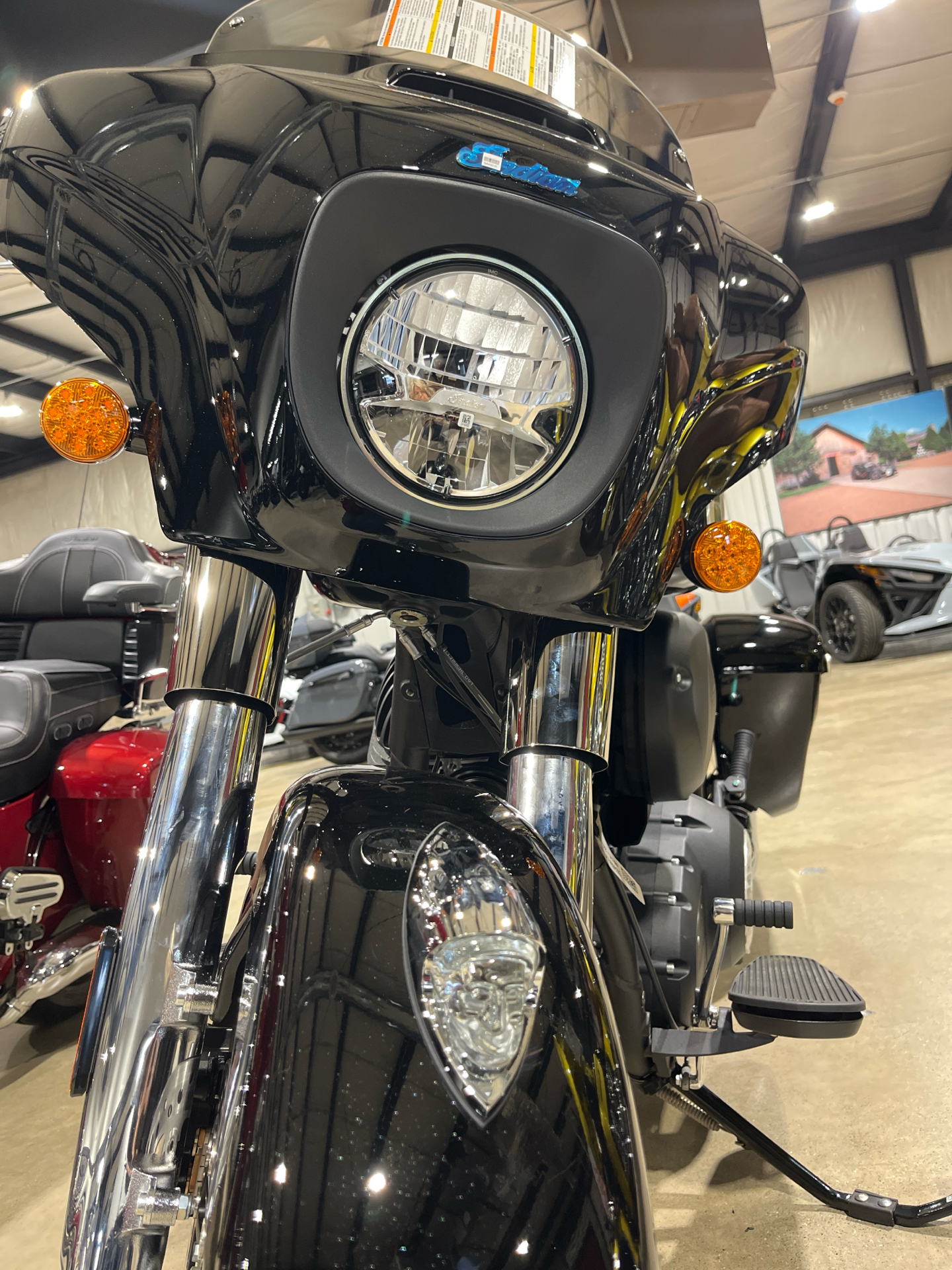 2024 Indian Motorcycle Chieftain® in Fort Wayne, Indiana - Photo 2