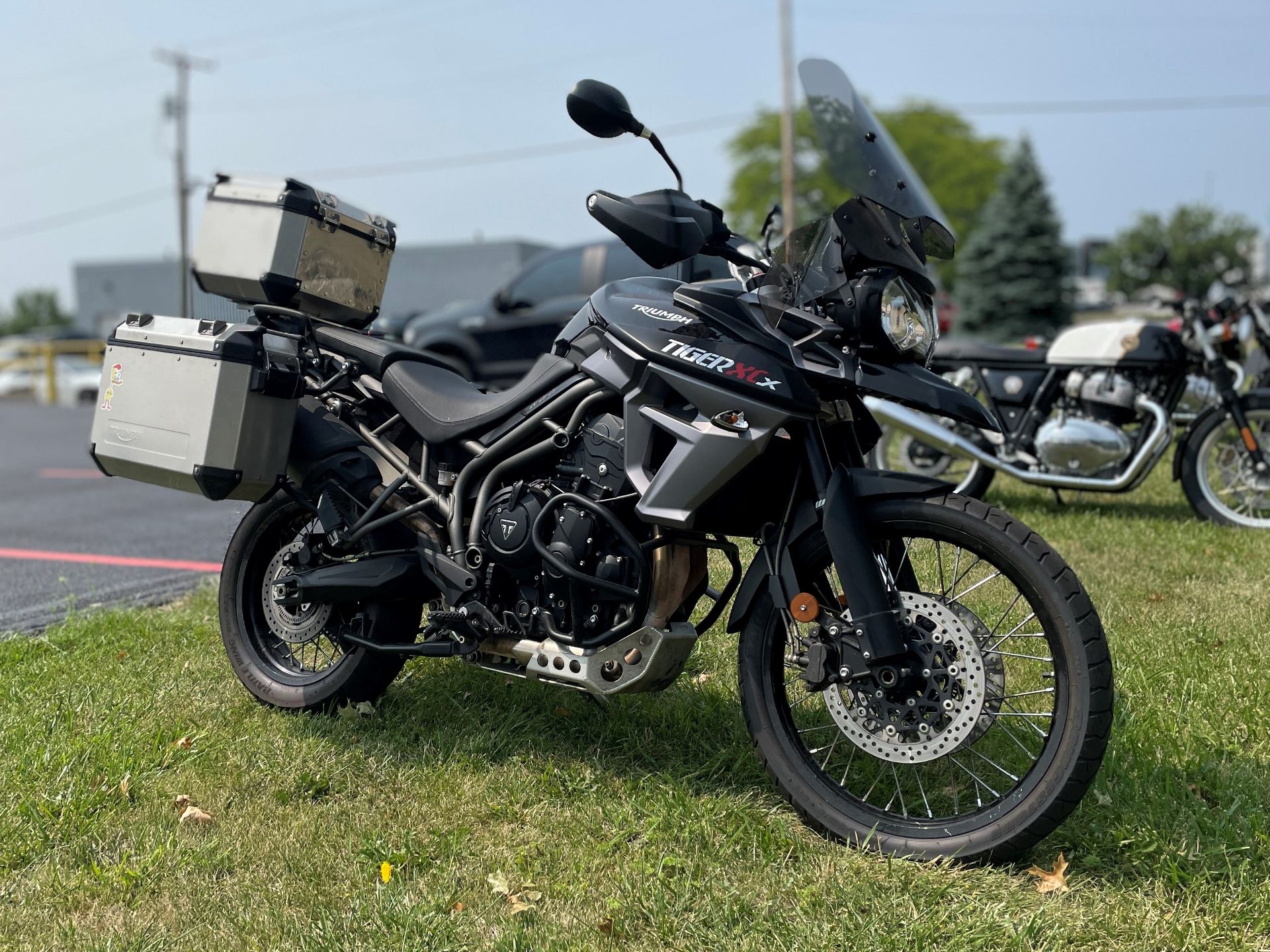 2017 Triumph Tiger 800 XCx in Fort Wayne, Indiana - Photo 4