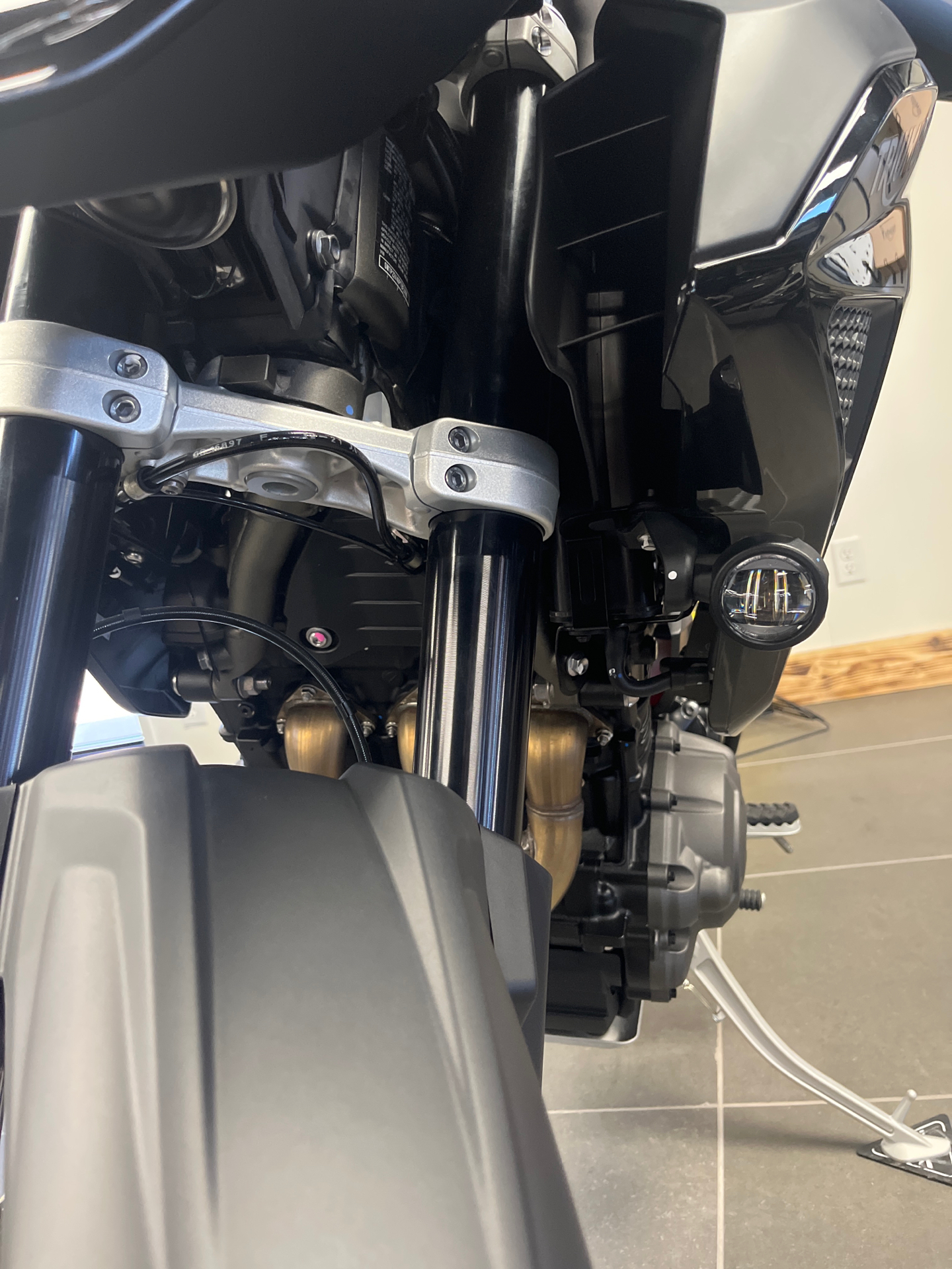 2023 Triumph Tiger 1200 GT Pro with APR in Fort Wayne, Indiana - Photo 9