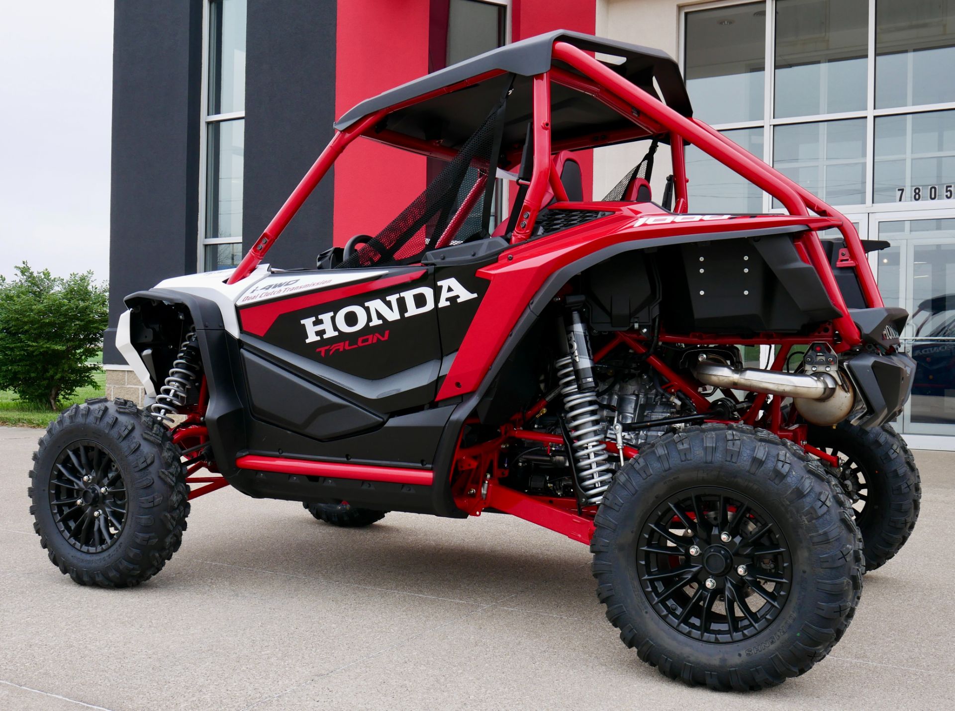 2023 Honda Talon 1000R FOX Live Valve in Davenport, Iowa - Photo 3