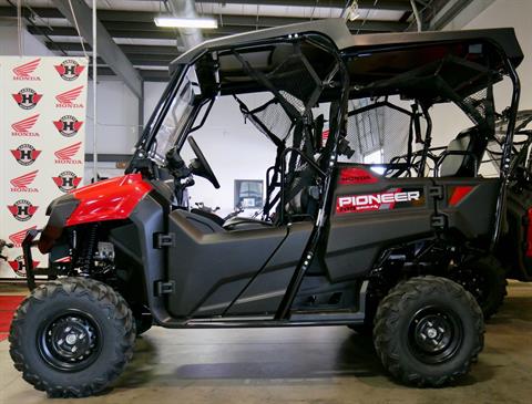 2024 Honda Pioneer 700-4 in Davenport, Iowa - Photo 3