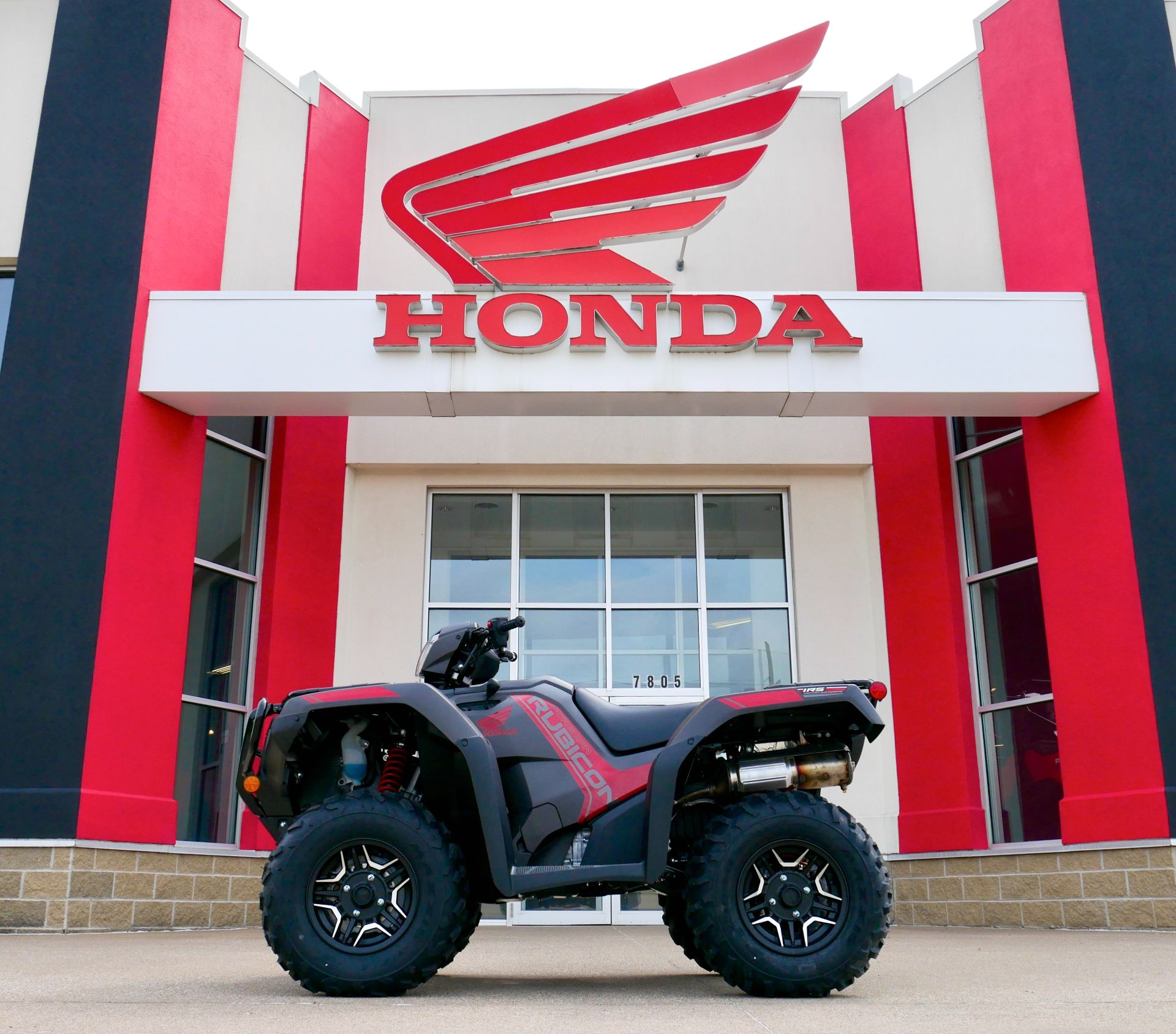 2024 Honda FourTrax Foreman Rubicon 4x4 Automatic DCT EPS Deluxe in Davenport, Iowa - Photo 2