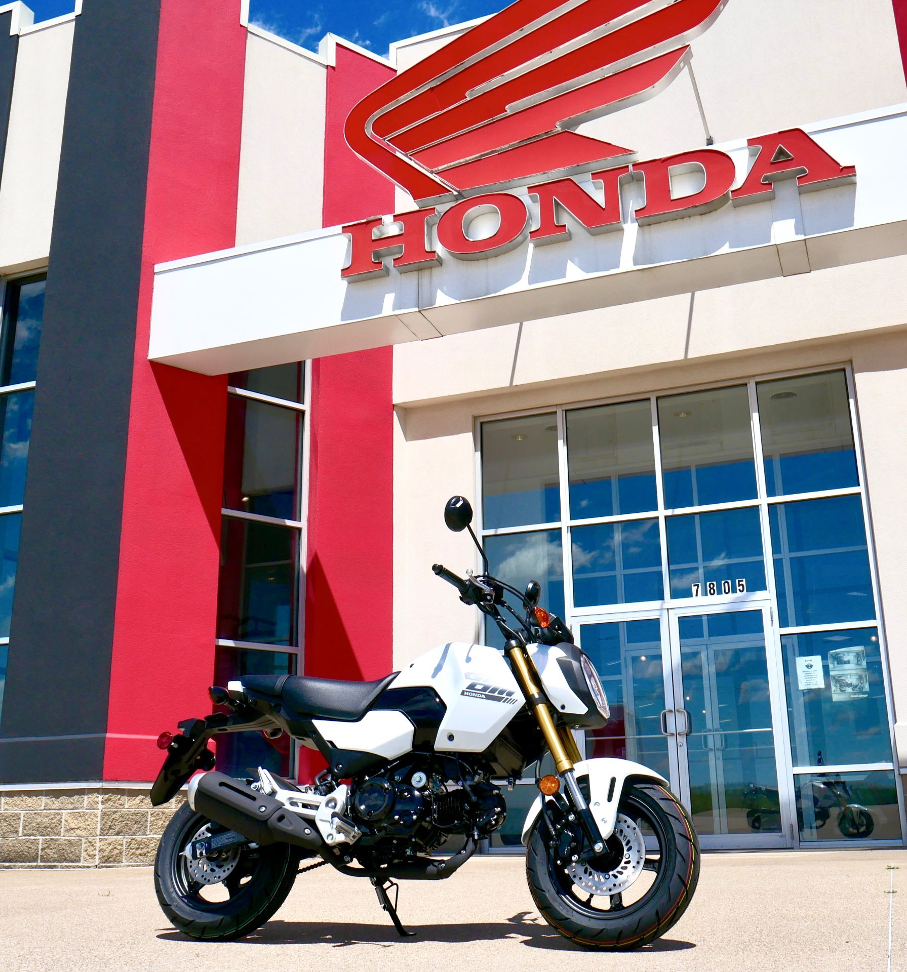 2025 Honda Grom ABS in Davenport, Iowa - Photo 4