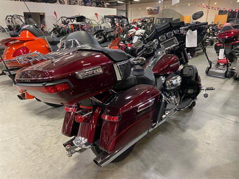 2017 Harley-Davidson Ultra Limited in Davenport, Iowa - Photo 3