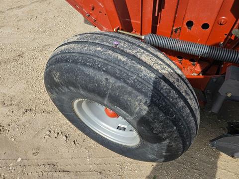 2008 AGCO 5556 in Worthington, Iowa - Photo 15