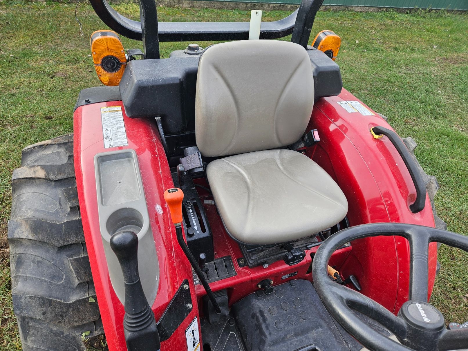 2011 Case Farmall 50B in Worthington, Iowa - Photo 6