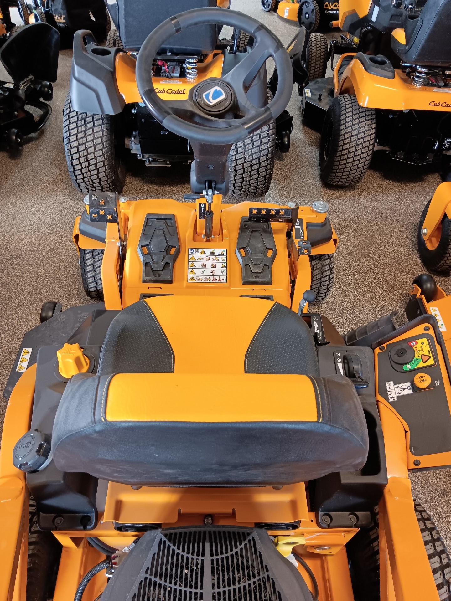 2023 Cub Cadet ZTS1 46 in. Kohler 7000 Series 22 hp in Worthington, Iowa - Photo 4