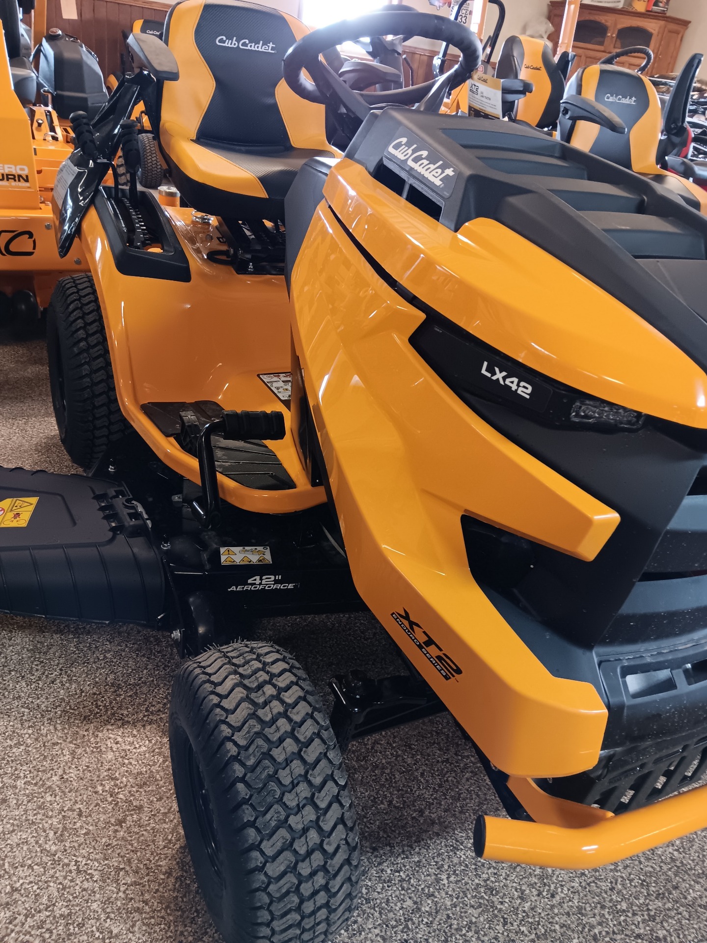 2022 Cub Cadet XT2 LX42 42 in. Kohler 7000 Series HD 20 hp in Worthington, Iowa - Photo 1