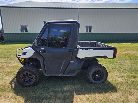 2021 Can-Am Defender Limited HD10 in Worthington, Iowa - Photo 2