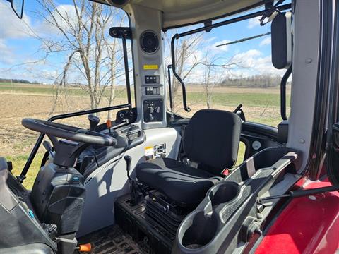 2019 Mahindra 3540 HST in Worthington, Iowa - Photo 6