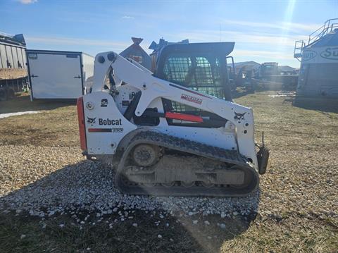 Bobcat T-650 in Worthington, Iowa - Photo 4