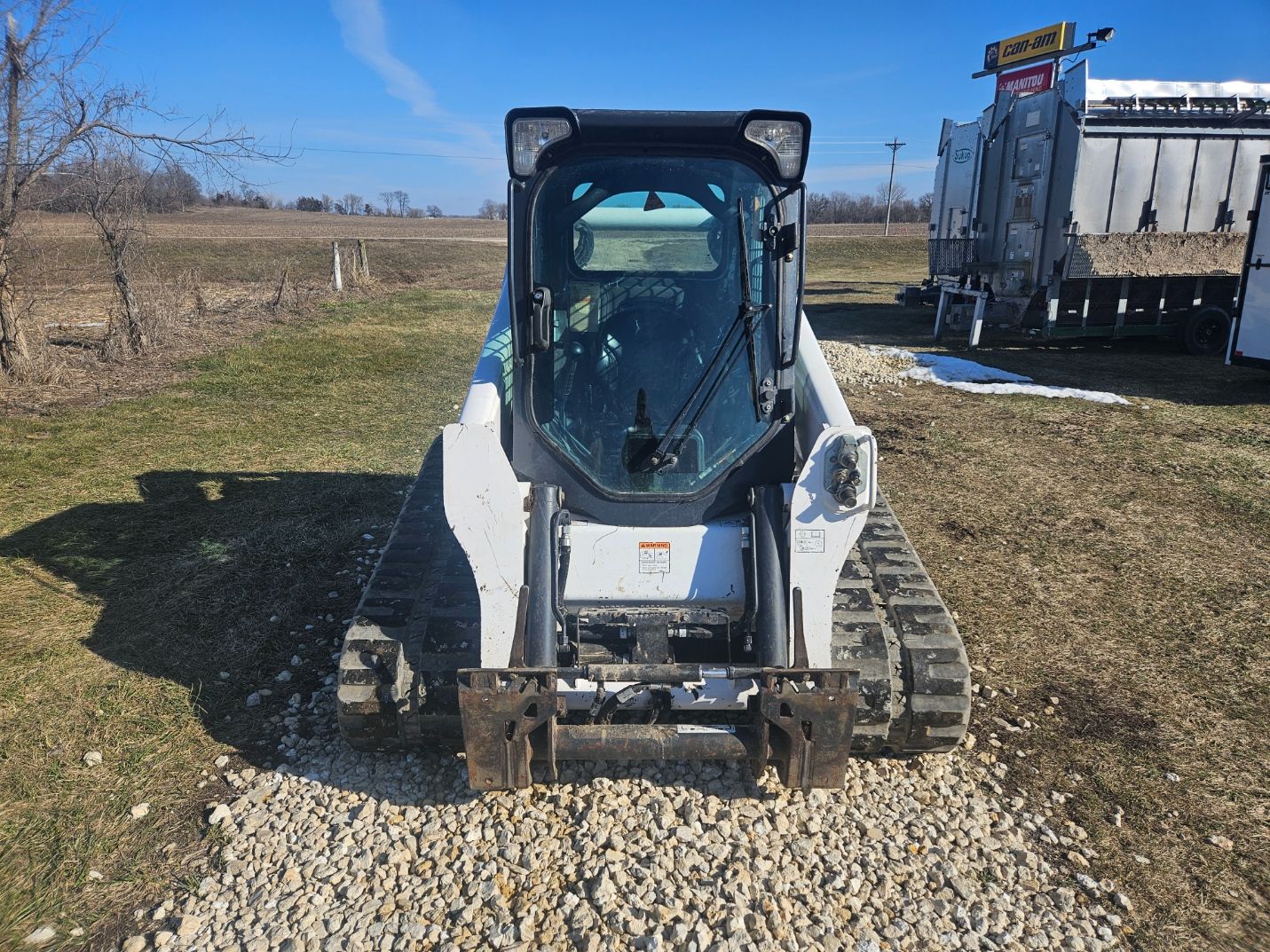 Bobcat T-650 in Worthington, Iowa - Photo 5