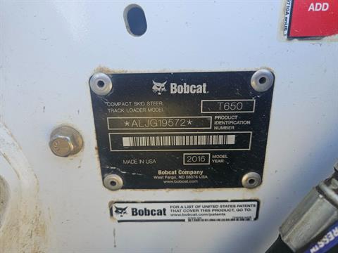 Bobcat T-650 in Worthington, Iowa - Photo 6