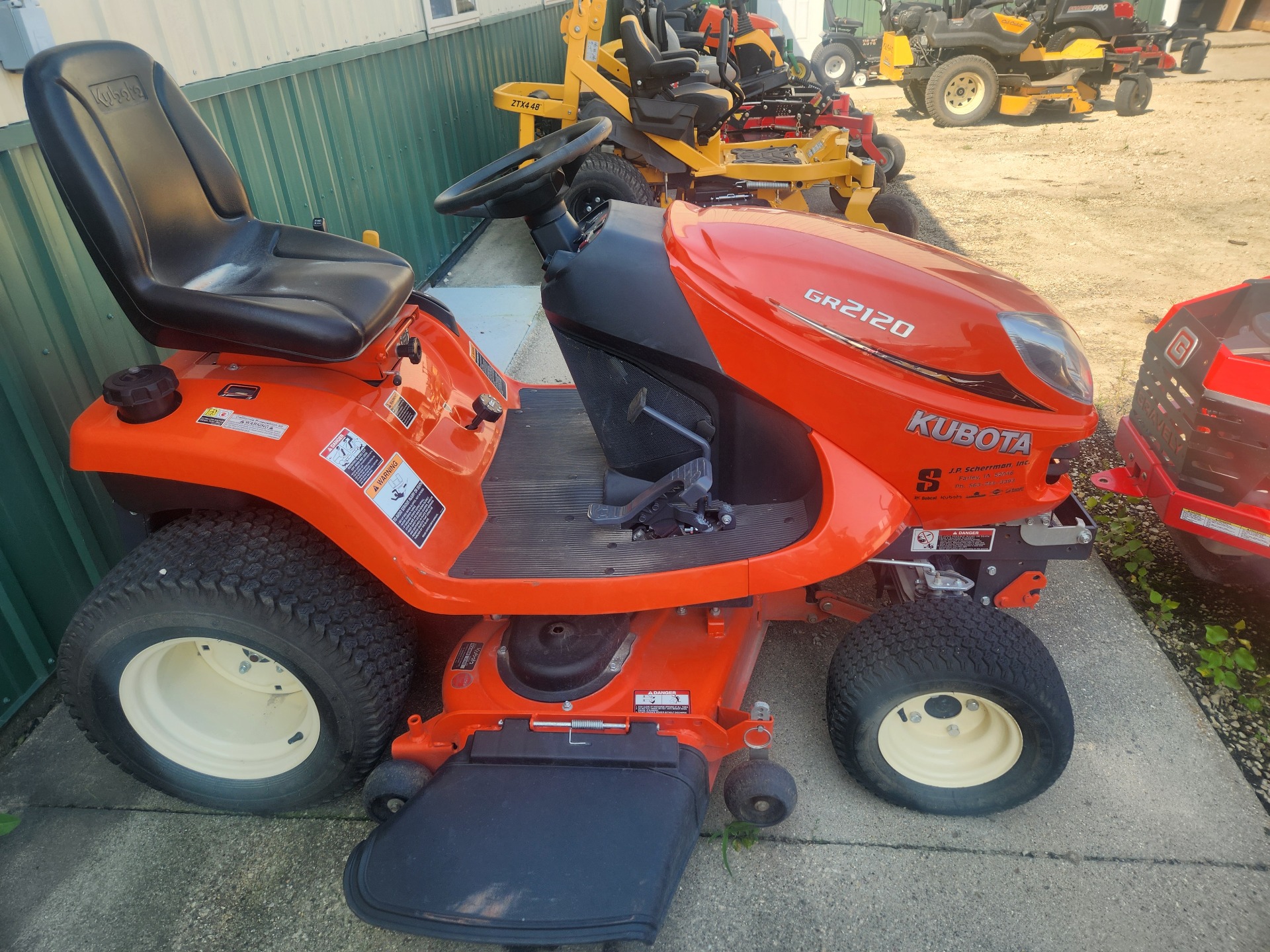 2019 Kubota GR2120 48 in. Kubota 17 hp in Worthington, Iowa - Photo 1