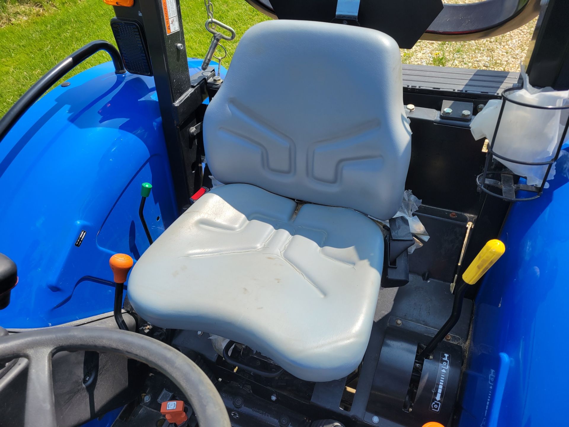 New Holland Workmaster 70 in Worthington, Iowa - Photo 6