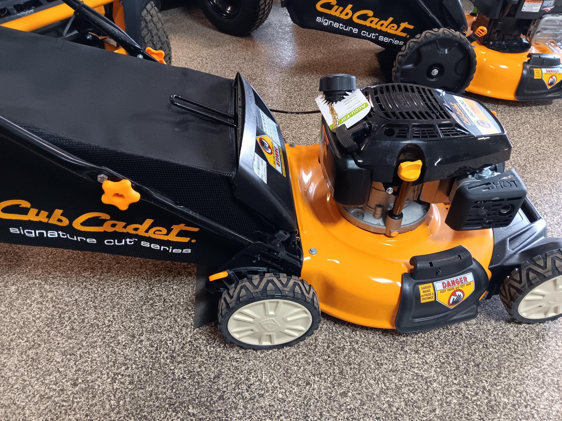 2022 Cub Cadet 11A-A9KM710 in Worthington, Iowa - Photo 1