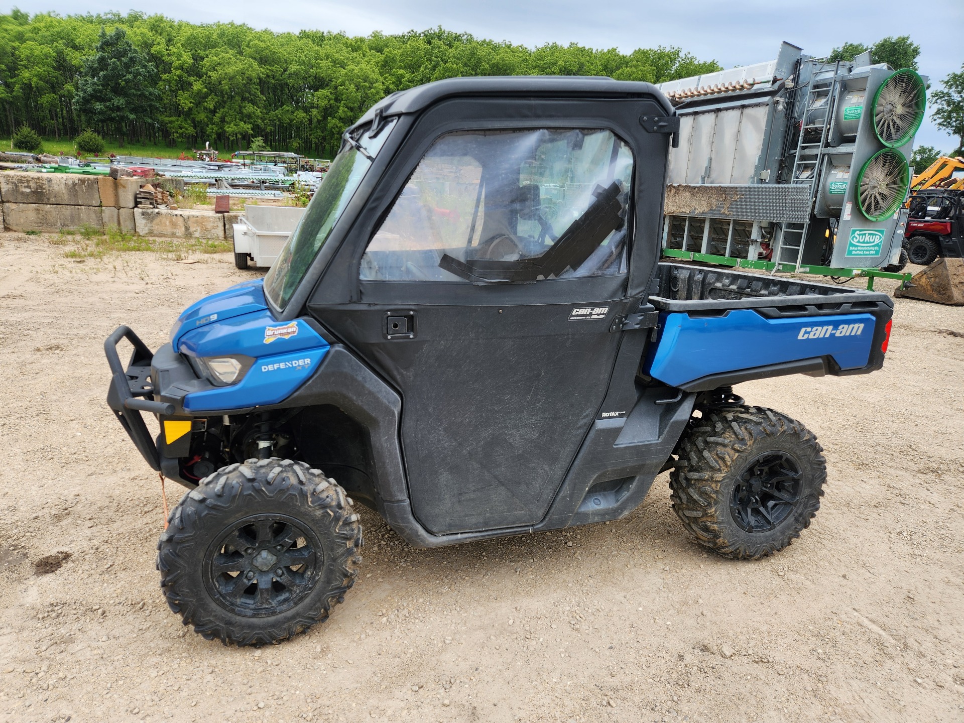 2022 Can-Am Defender XT HD9 in Worthington, Iowa - Photo 1