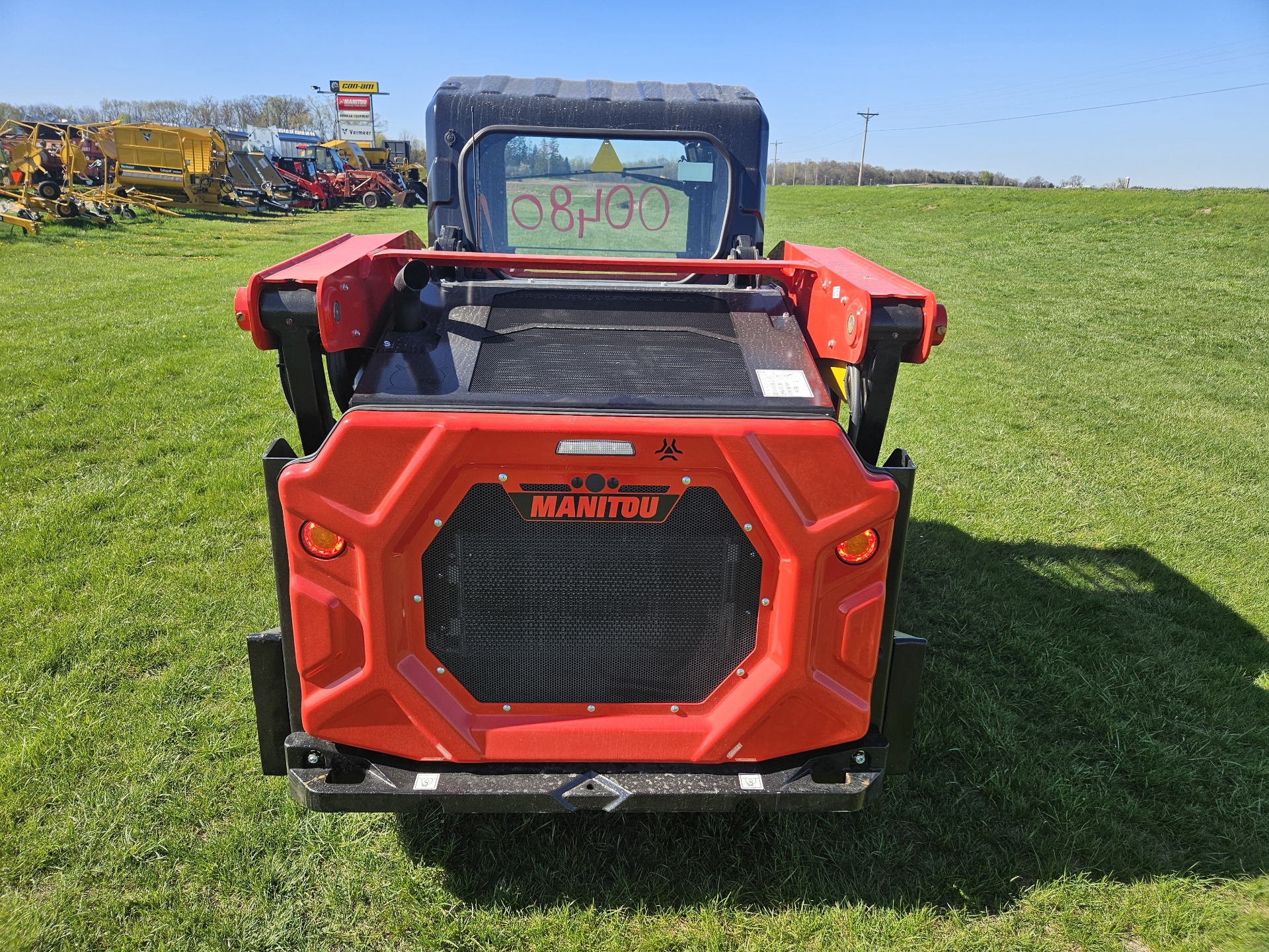 2024 Manitou 2100V in Worthington, Iowa - Photo 3