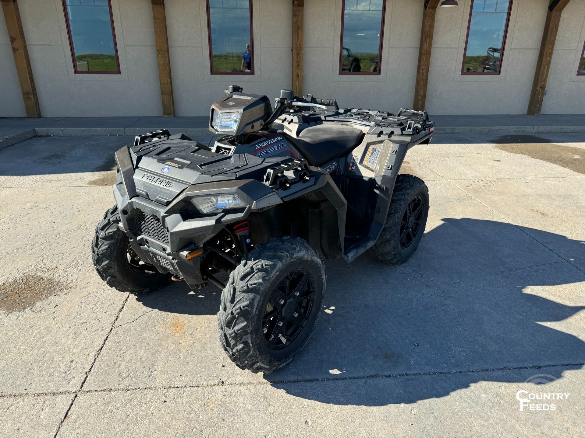 2022 Polaris Sportsman 850 Premium in Montezuma, Kansas - Photo 2