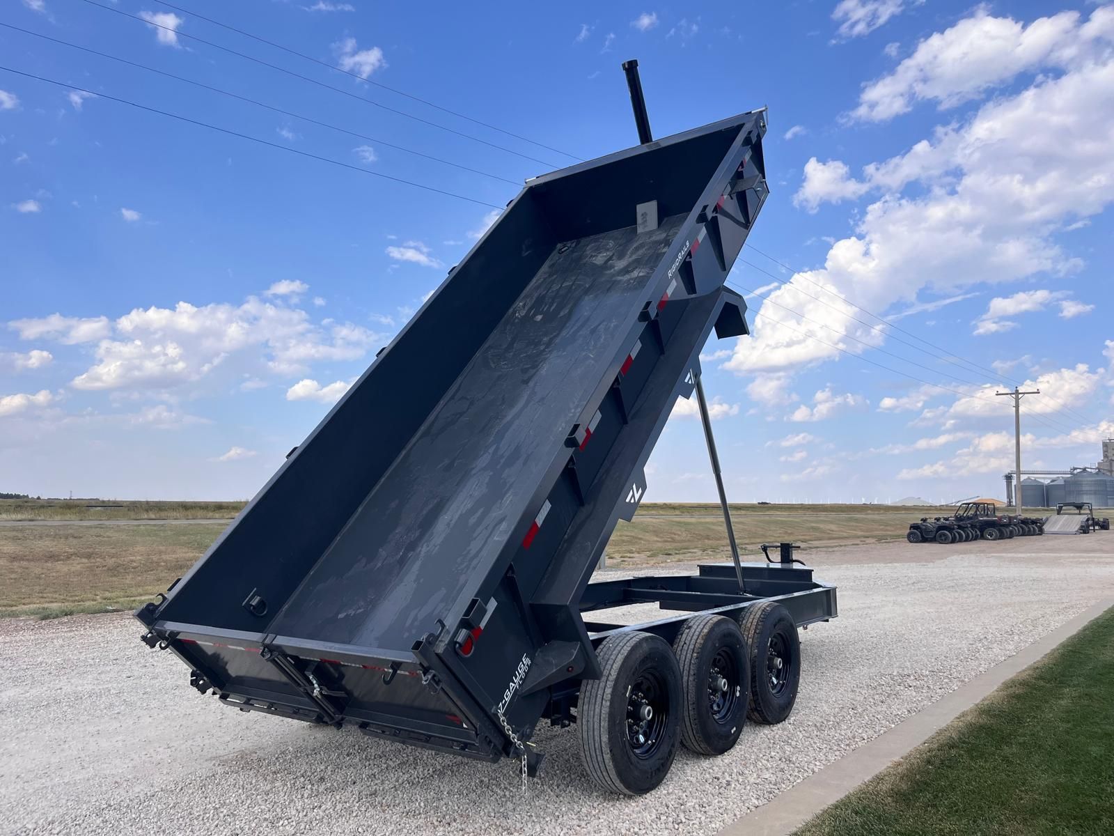 2025 LAMAR 83" X 16' DT - 21K TELESCOPIC DUMP in Montezuma, Kansas - Photo 4