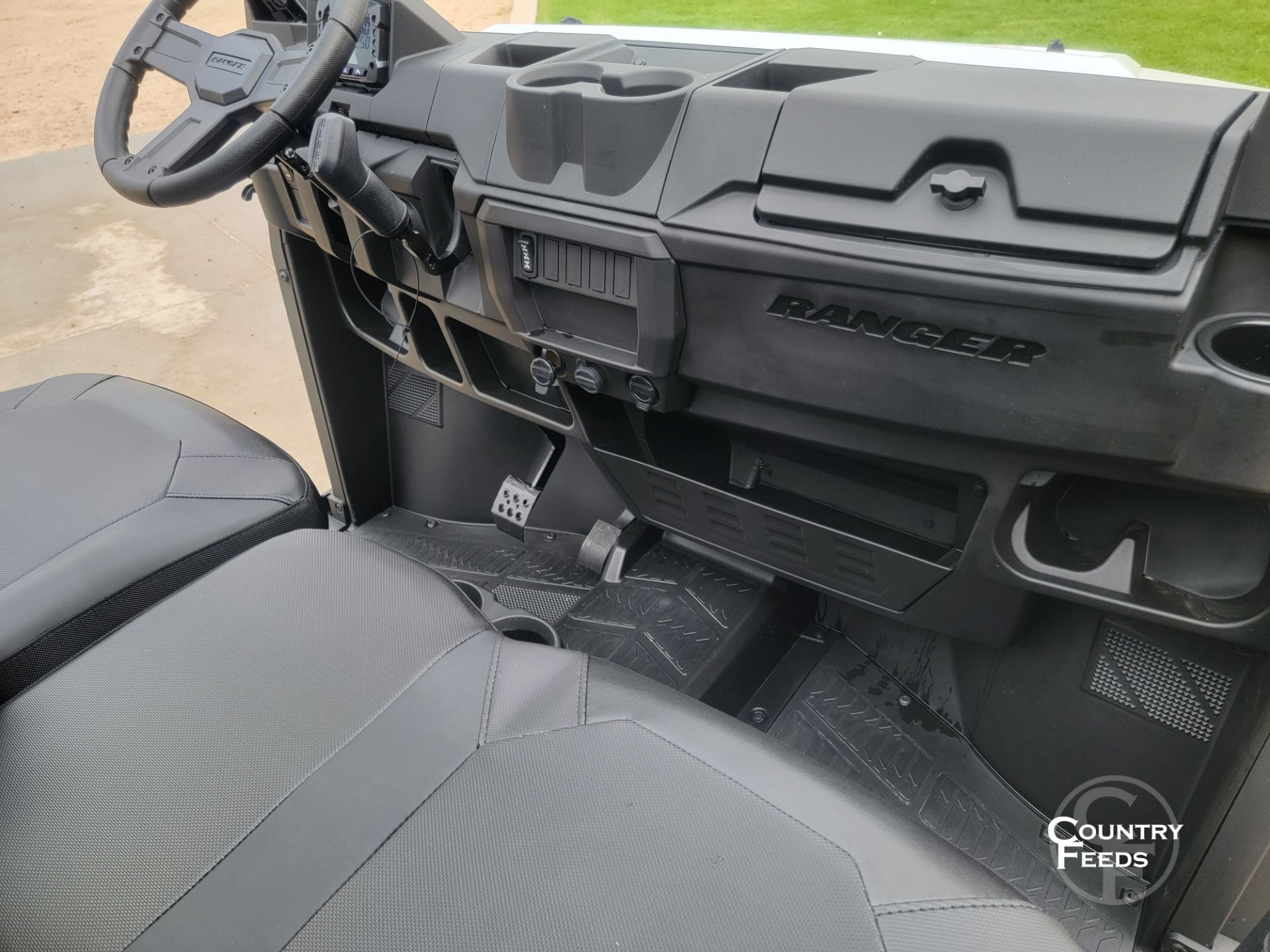 2024 Polaris Ranger 1000 Premium in Montezuma, Kansas - Photo 10