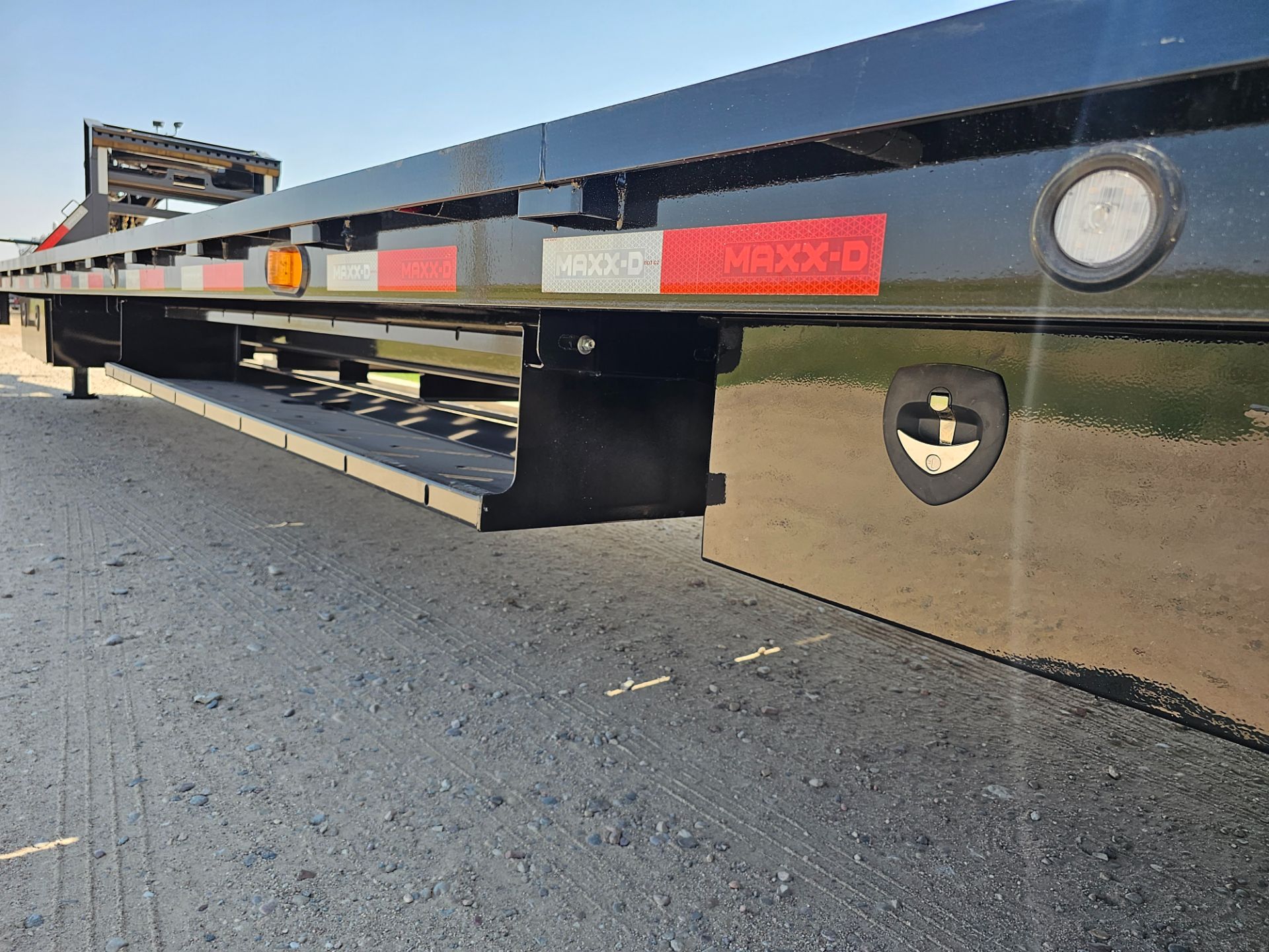 2024 MAXX-D Trailers 40' X 102" - Low-Pro Tandem Dual Fl in Montezuma, Kansas - Photo 8
