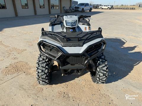 2024 Polaris Sportsman 570 Premium in Montezuma, Kansas - Photo 3