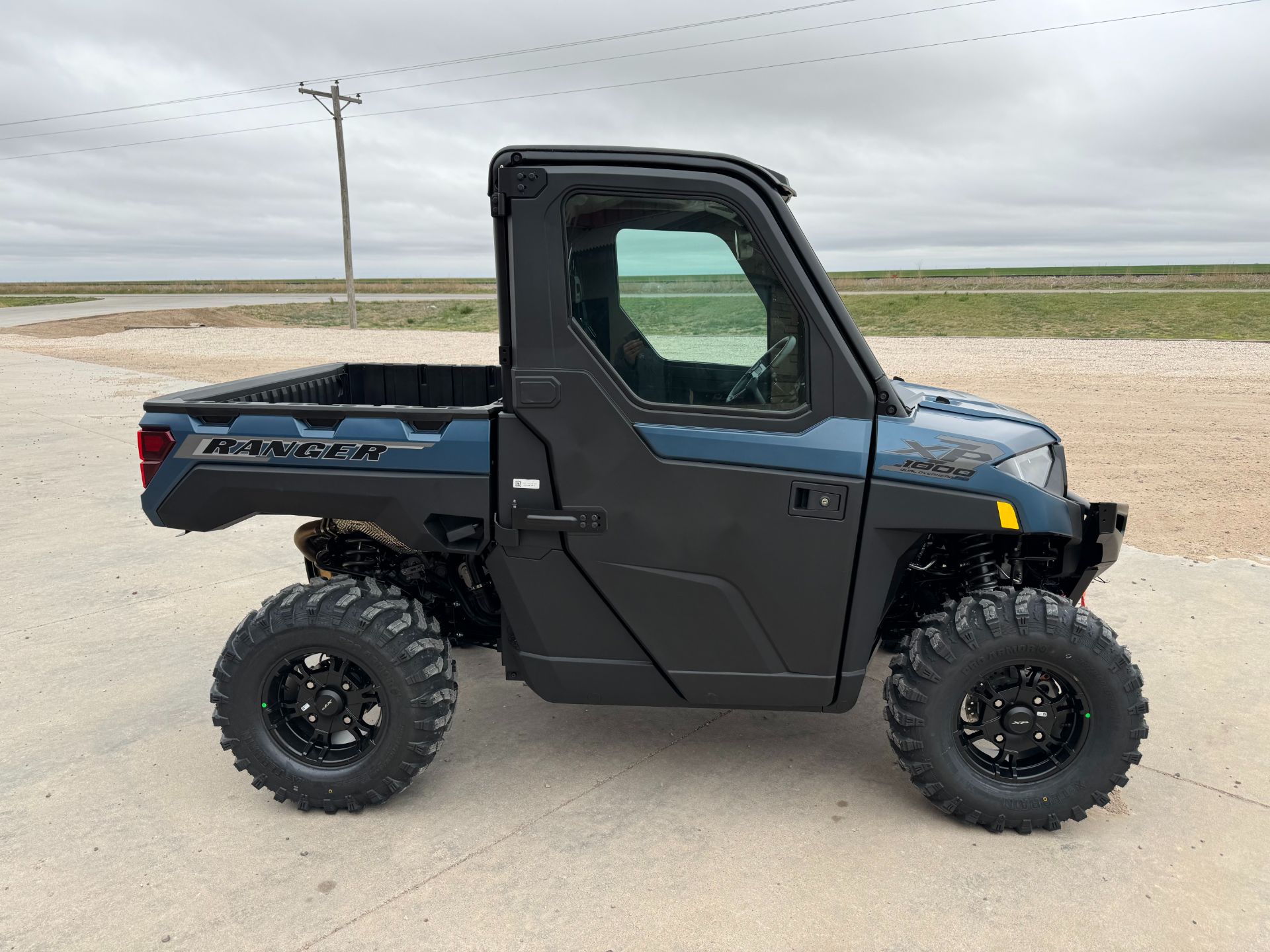 2025 Polaris Ranger XP 1000 NorthStar Edition Premium With Fixed Windshield in Montezuma, Kansas - Photo 5