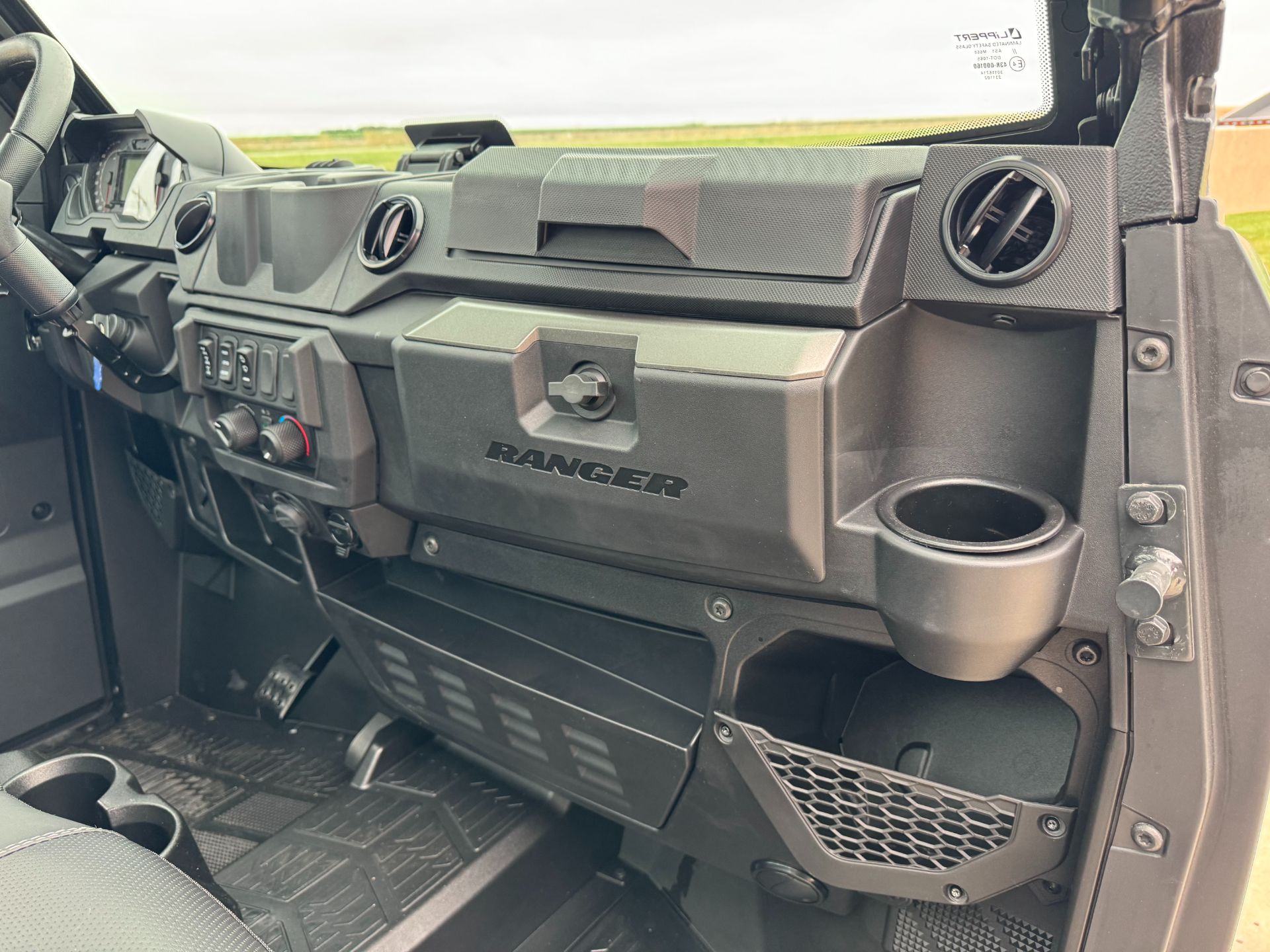 2025 Polaris Ranger XP 1000 NorthStar Edition Premium With Fixed Windshield in Montezuma, Kansas - Photo 15