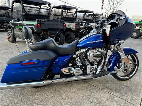 2016 Harley-Davidson Road Glide® Special in New York Mills, New York - Photo 6
