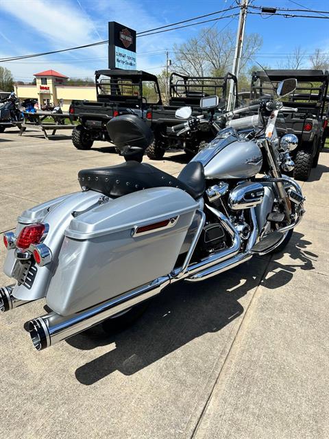 2019 Harley-Davidson Road King® in New York Mills, New York - Photo 3