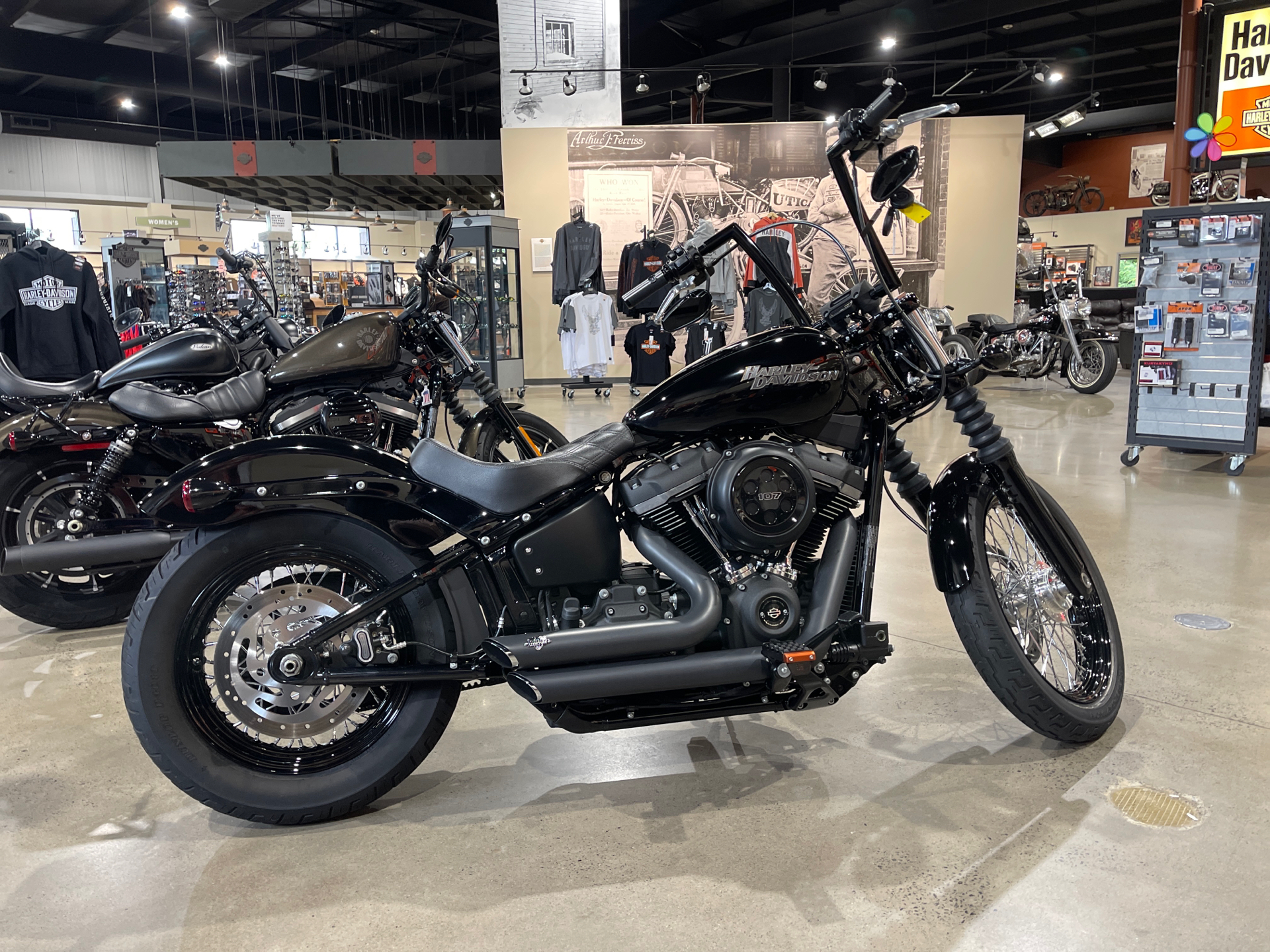 2019 Harley-Davidson Street Bob® in New York Mills, New York - Photo 1