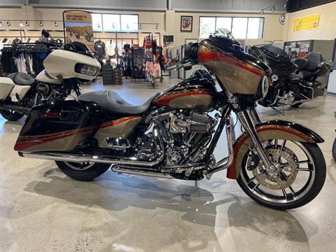 2016 Harley-Davidson Street Glide® Special in New York Mills, New York - Photo 1