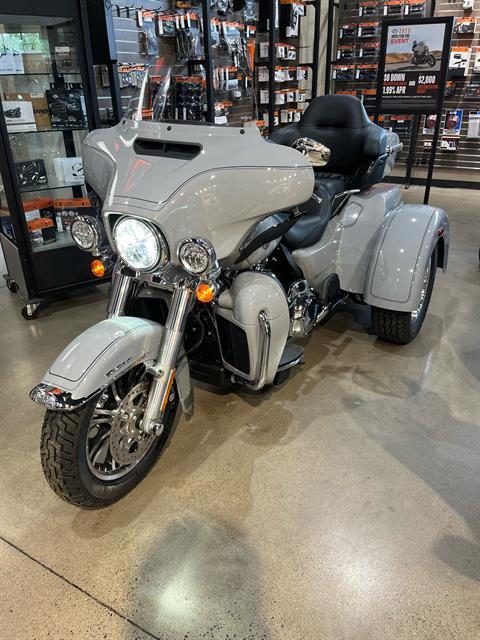 2024 Harley-Davidson Tri Glide® Ultra in New York Mills, New York - Photo 7