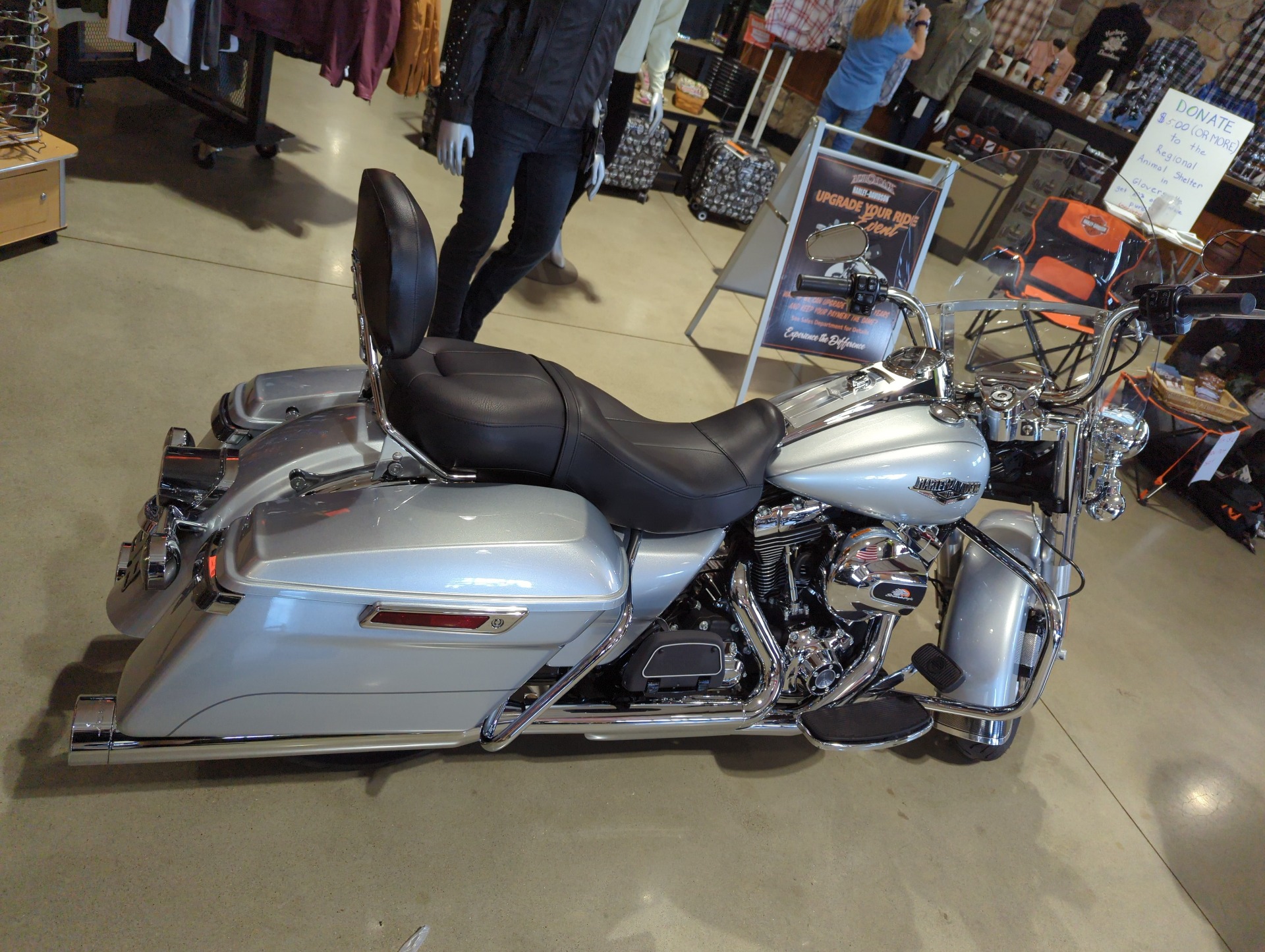 2014 Harley-Davidson Road King® in Broadalbin, New York - Photo 4