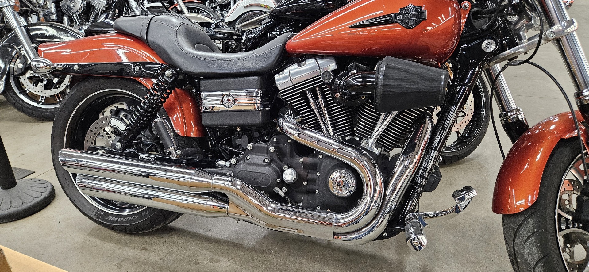 2011 Harley-Davidson Dyna® Fat Bob® in Broadalbin, New York - Photo 2