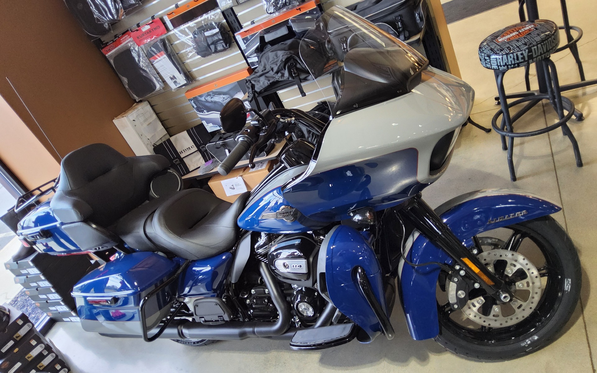 2023 Harley-Davidson Road Glide® Limited in Broadalbin, New York - Photo 3