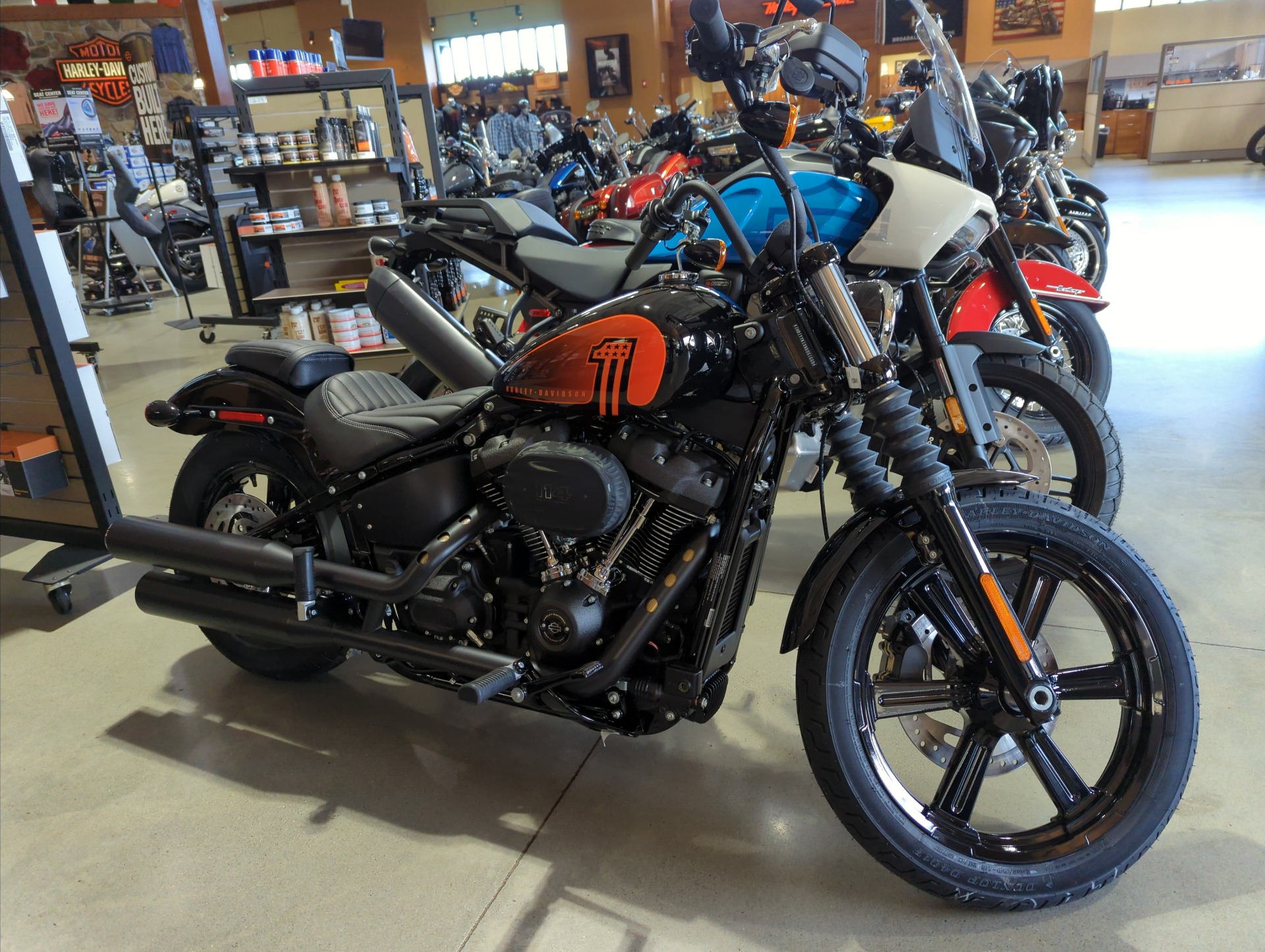 2022 Harley-Davidson Street Bob® 114 in Broadalbin, New York - Photo 2
