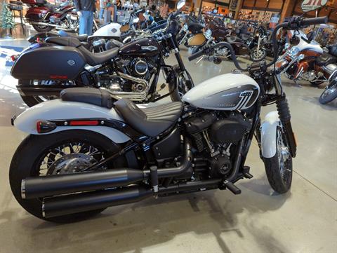 2021 Harley-Davidson Street Bob® 114 in Broadalbin, New York - Photo 4